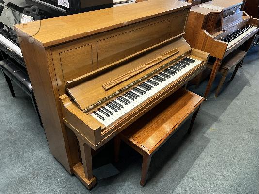 Steinway & Sons 1098